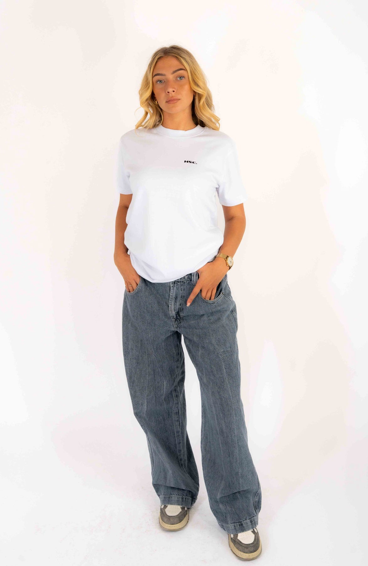 White T shirt with Black